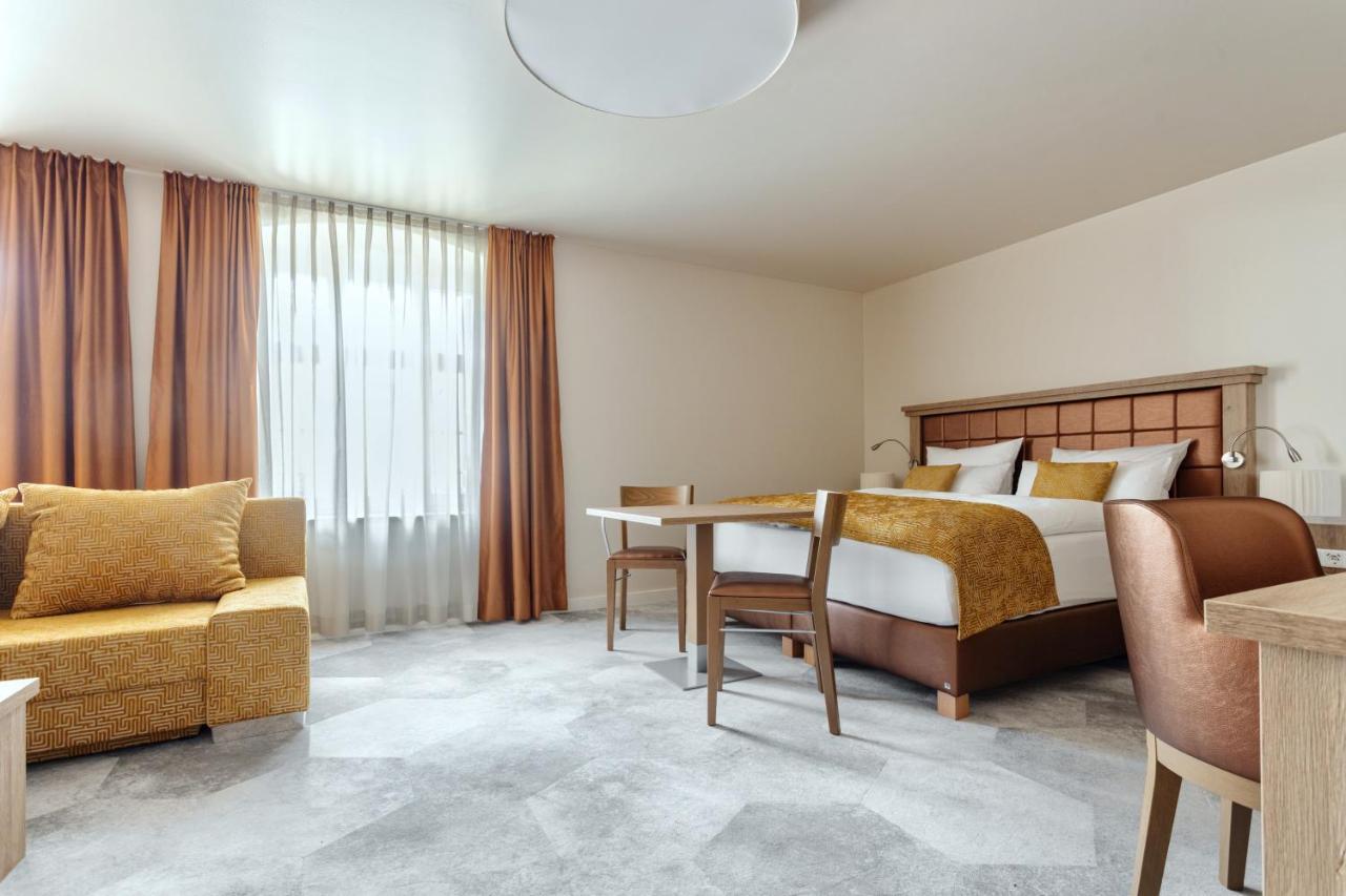 Hotel & Restaurant Roedersaal Grossrohrsdorf Buitenkant foto